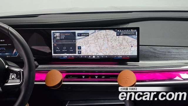 BMW i7 2024 — photo 17