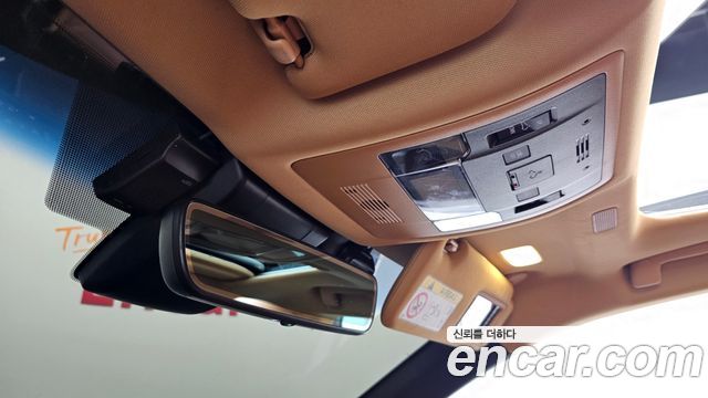 Lexus ES 2023 — photo 27