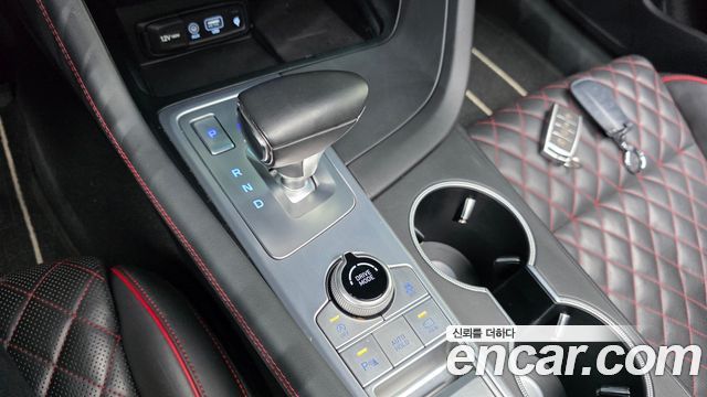 Genesis G70 2019 — photo 12