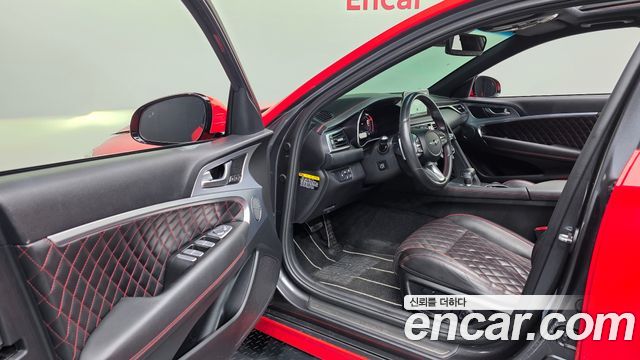 Genesis G70 2019 — photo 13