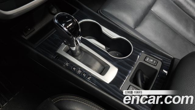 Nissan Altima 2017 — photo 9