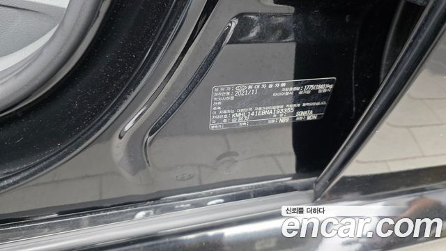 Hyundai Sonata 2022 — photo 31