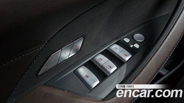 BMW 4-Series 2026 — photo 29