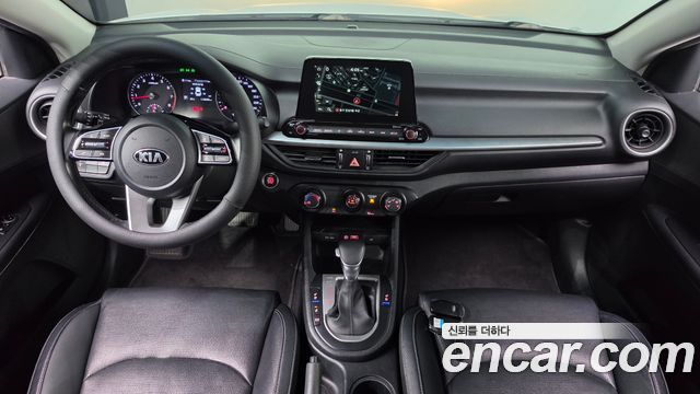 Kia K3 2019 — photo 10