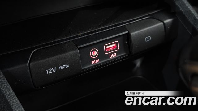Kia K3 2019 — photo 23