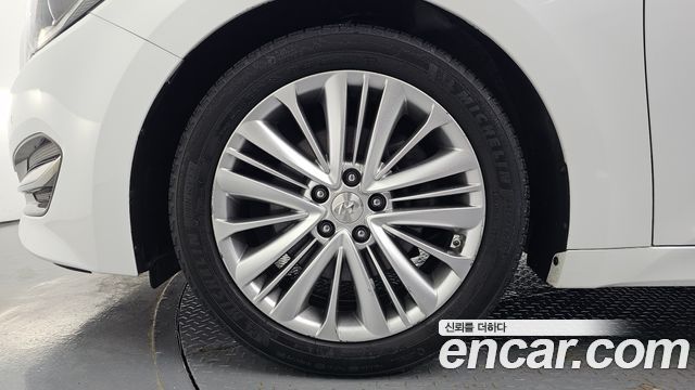 Hyundai Aslan 2016 — photo 5