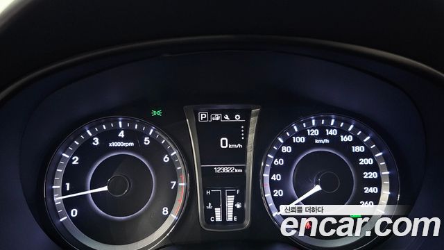Hyundai Aslan 2016 — photo 8