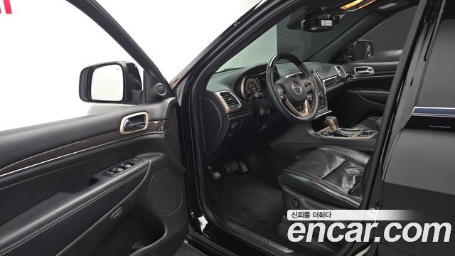 Jeep Cherokee 2017 — photo 10