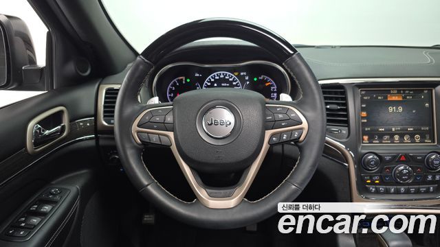Jeep Cherokee 2017 — photo 13