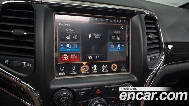 Jeep Cherokee 2017 — photo 19