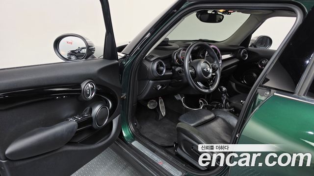 Mini Cooper 2015 — photo 10