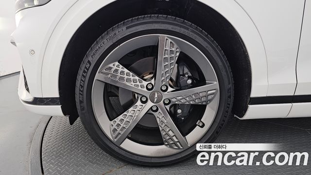 Genesis GV70 2021 — photo 5