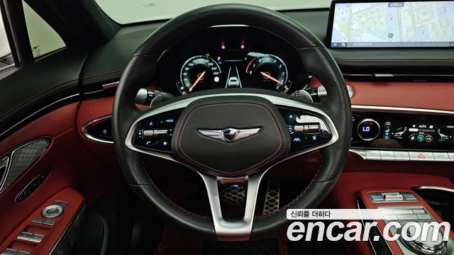 Genesis GV70 2021 — photo 13