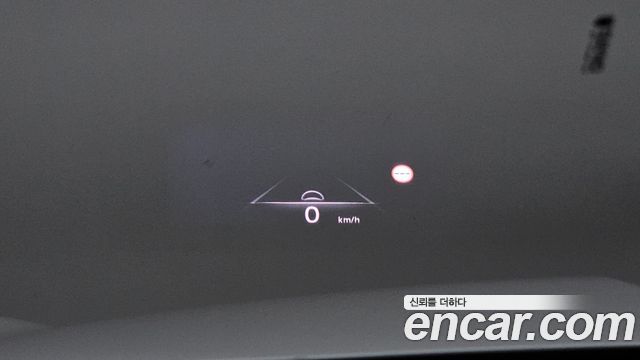 Genesis GV70 2021 — photo 18