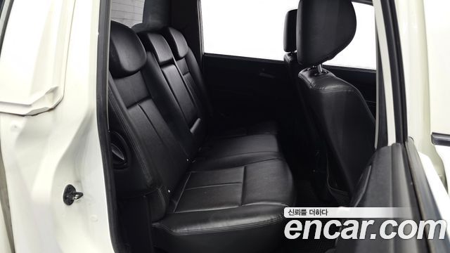 KG Mobility KORANDO 2017 — photo 17
