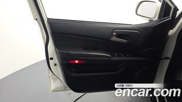 KG Mobility KORANDO 2017 — photo 14