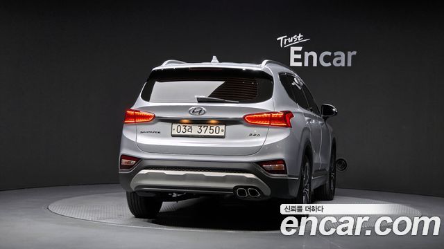 Hyundai Santafe 2019 — photo 4