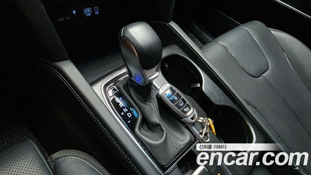 Hyundai Santafe 2019 — photo 12