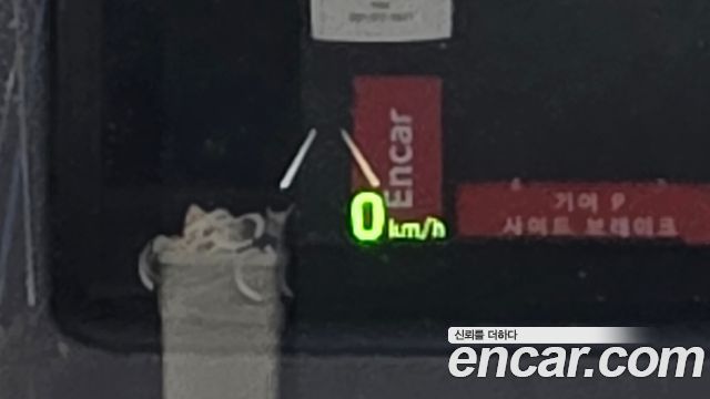 Hyundai Santafe 2019 — photo 24