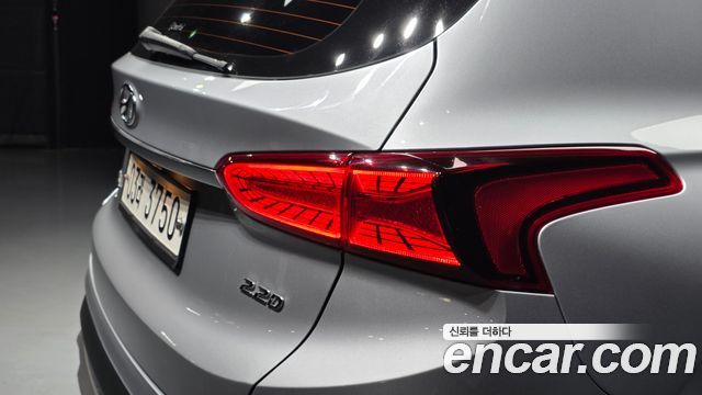 Hyundai Santafe 2019 — photo 9