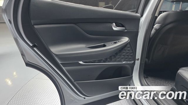Hyundai Santafe 2019 — photo 15