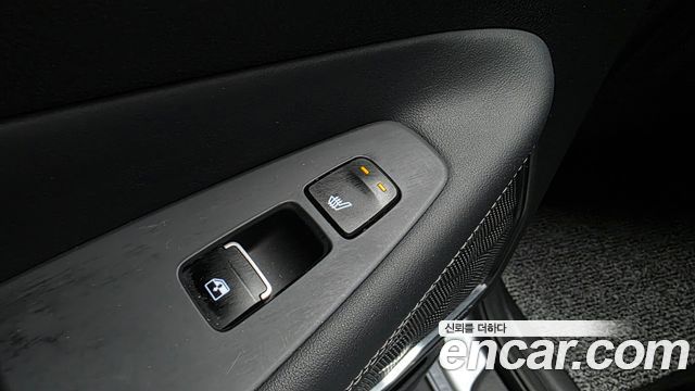 Hyundai Santafe 2019 — photo 30