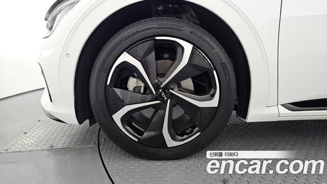 Kia EV6 2023 — photo 5