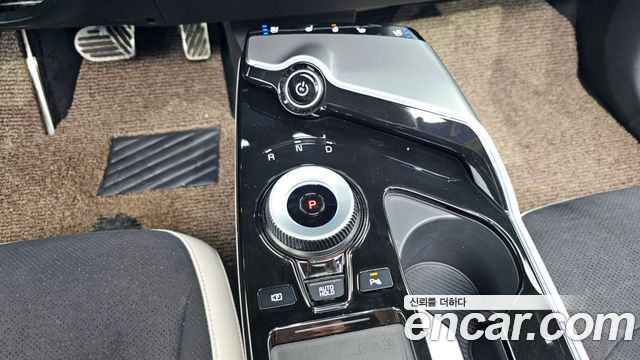 Kia EV6 2023 — photo 12