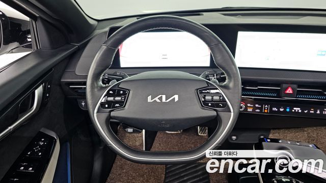 Kia EV6 2023 — photo 19