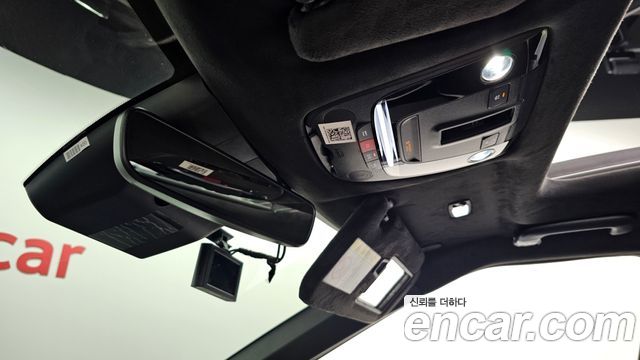 Kia EV6 2023 — photo 25
