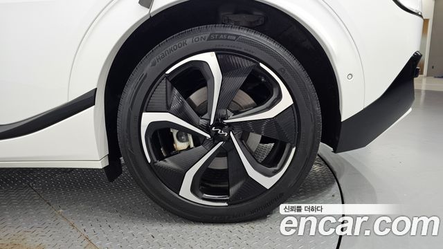 Kia EV6 2023 — photo 7