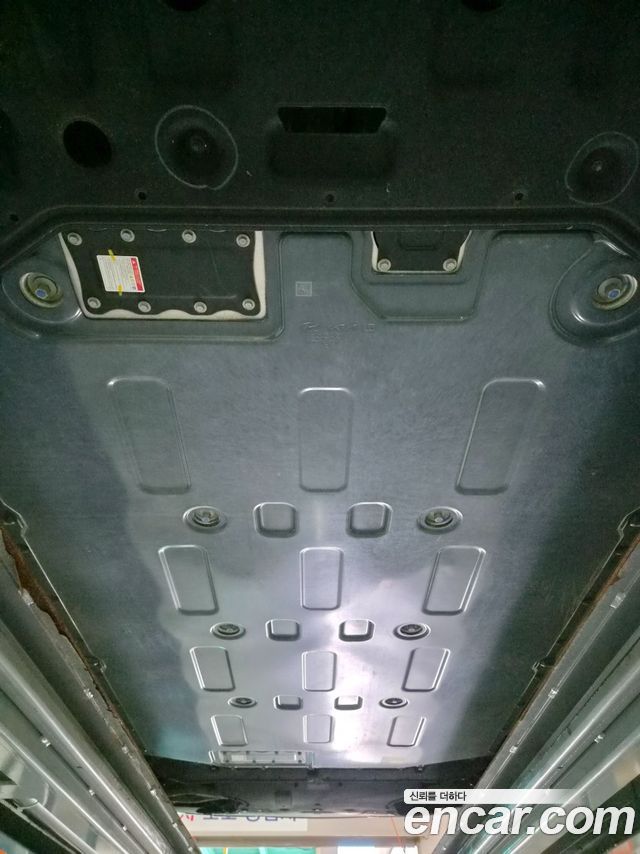 Kia EV6 2023 — photo 35