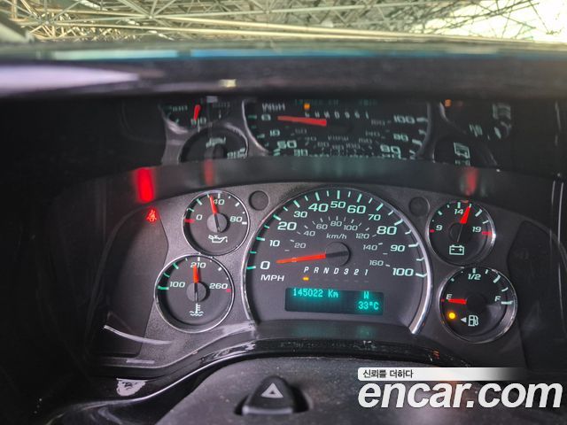 Chevrolet Express Van 2011 — photo 8