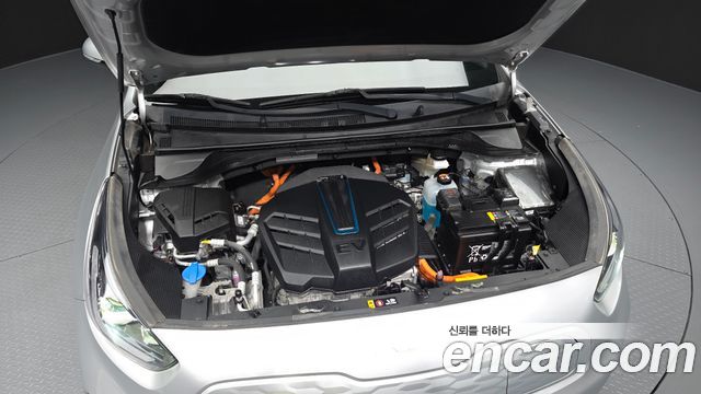Kia Niro 2023 — photo 6