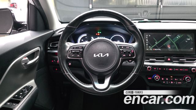 Kia Niro 2023 — photo 19