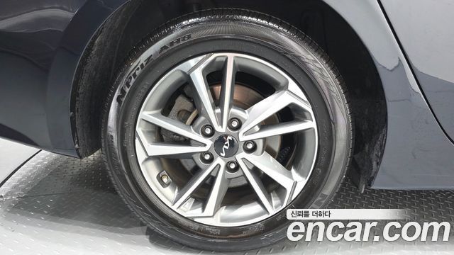 Kia K3 2023 — photo 5