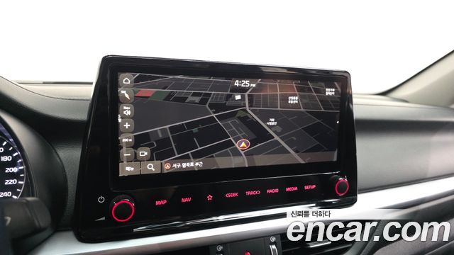 Kia K3 2023 — photo 14