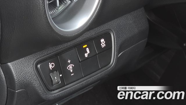 Kia K3 2023 — photo 17