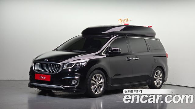 Kia Canival 2018 — photo 1