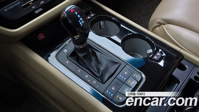 Kia Canival 2018 — photo 9