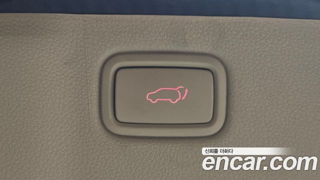 Kia Canival 2018 — photo 18