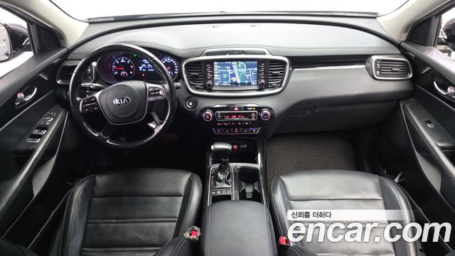 Kia Sorento 2019 — photo 10