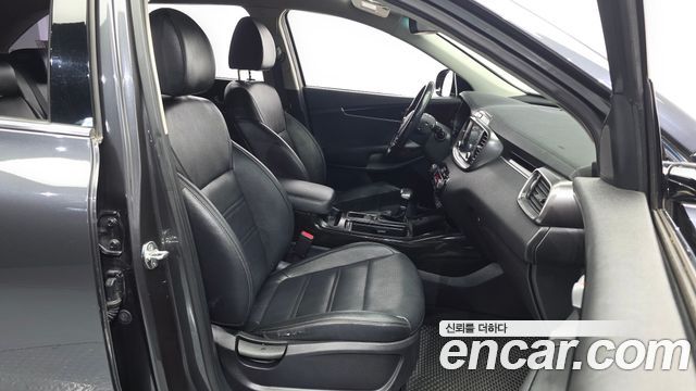 Kia Sorento 2019 — photo 16