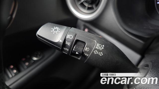 Kia K3 2019 — photo 28