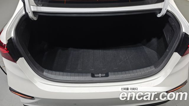 Kia K3 2019 — photo 30