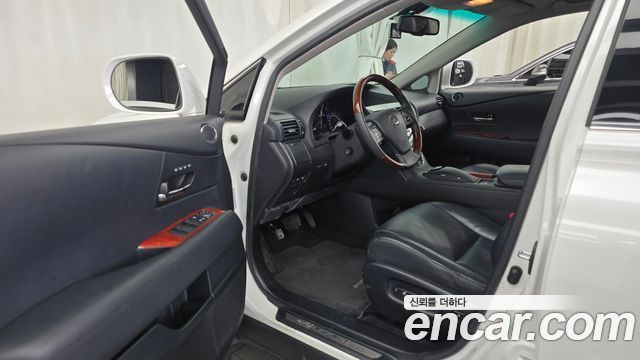 Lexus RX 2010 — photo 10