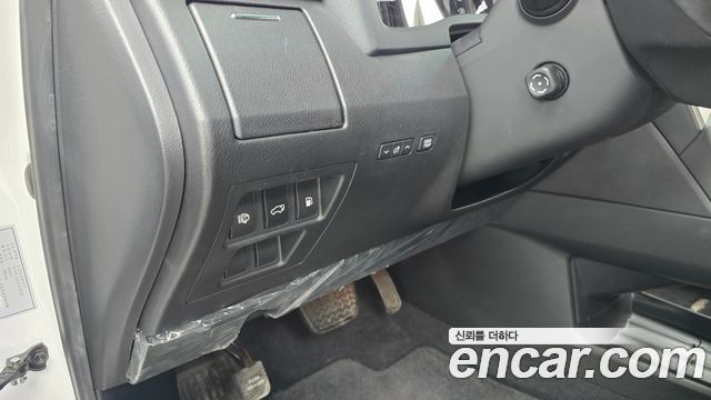 Lexus RX 2010 — photo 16