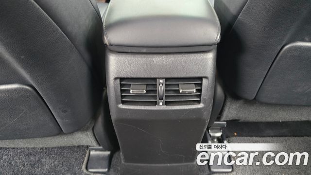 Lexus RX 2010 — photo 18