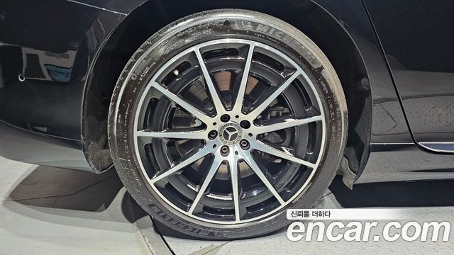 Mercedes-Benz EQS 2022 — photo 5