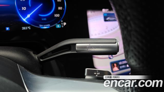 Mercedes-Benz EQS 2022 — photo 12